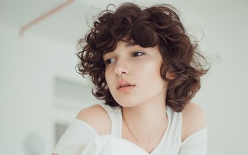 Blogartikel Essstörungen junge Frau