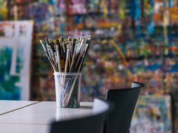 Was ist eigentlich Zeit? Über den achtsamen Umgang mit einem wertvollen Gut Artikel Zeit Kunsttherapie