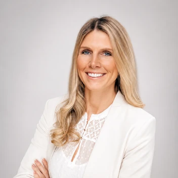 Portraitfoto Melanie Hamacher