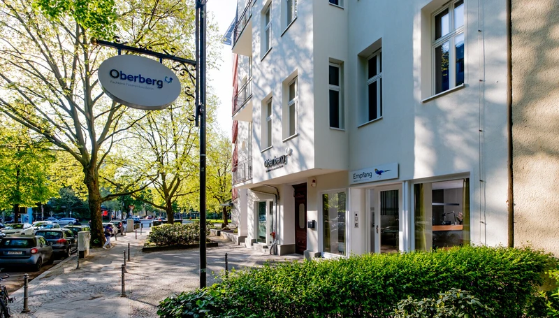 Au&szlig;enansicht der Oberberg Fachklinik Fasanenkiez in Berlin