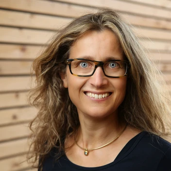Portraitfoto Corinna Schonnebeck