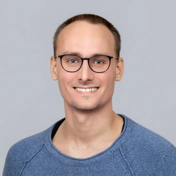 Portraitfoto Konrad Hadenberg