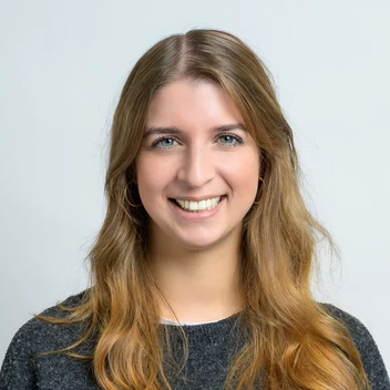 Portraitfoto Julia Kirchknopf